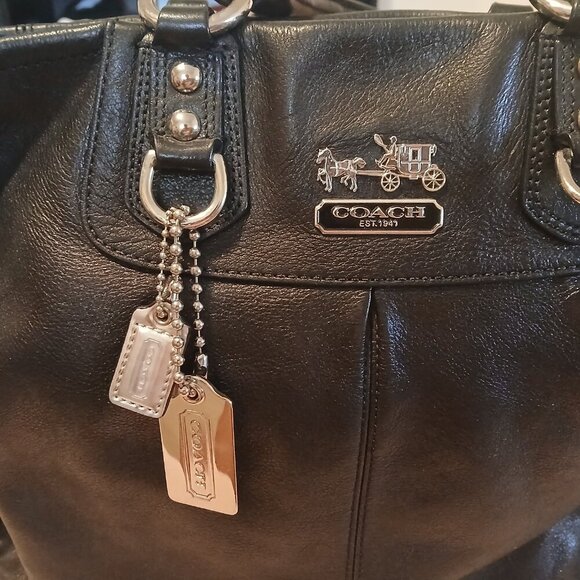 NWOT Coach Black Leather Shoulder Bag with Purple Satin Interior - Picture 5 of 6